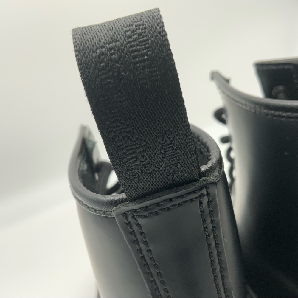 Dr, Marten’s USM/6 1460 Mono Smooth 8-Eyelet Black Leather Combat Boots. - Picture 8 of 10